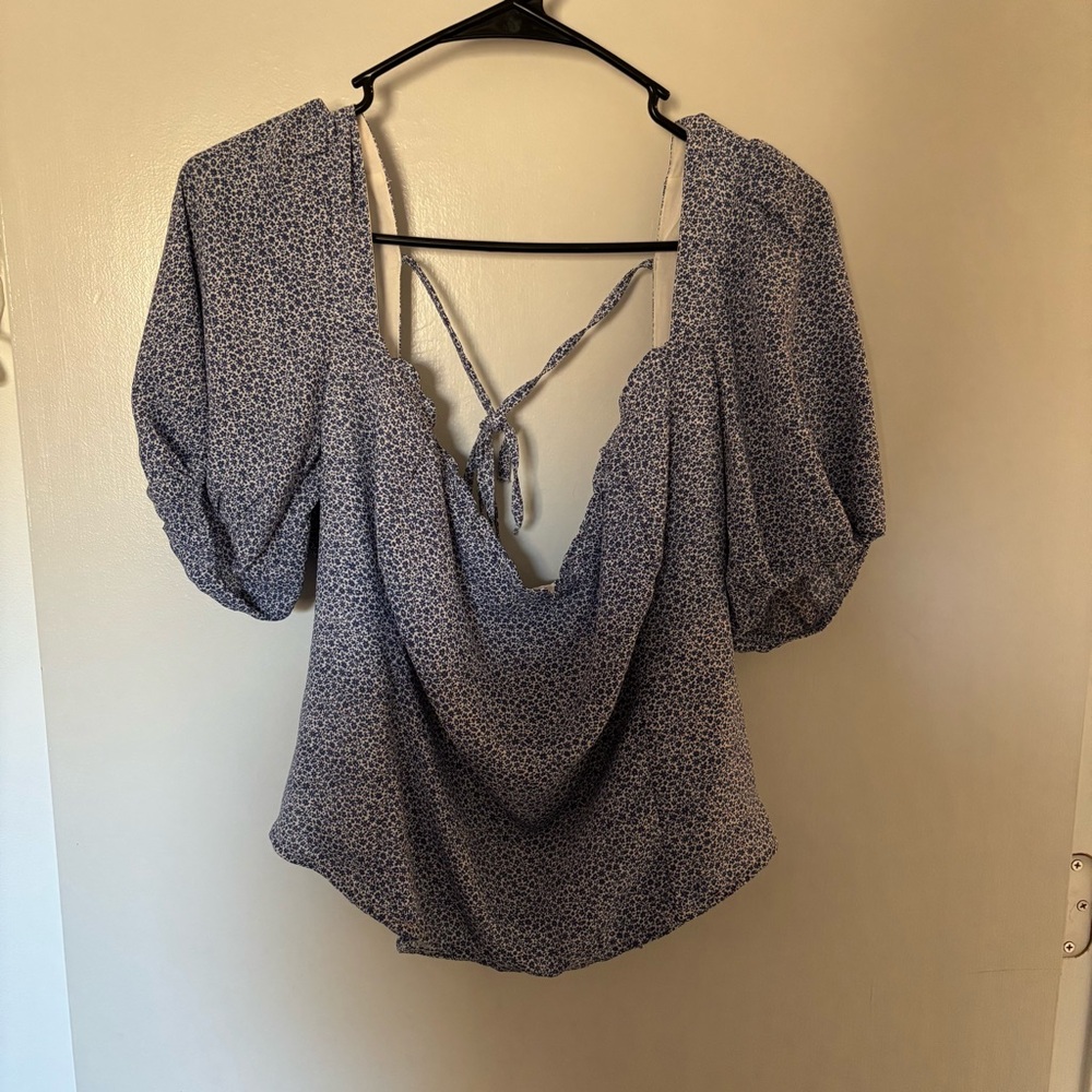 Abercrombie Floral Blue Women's Top